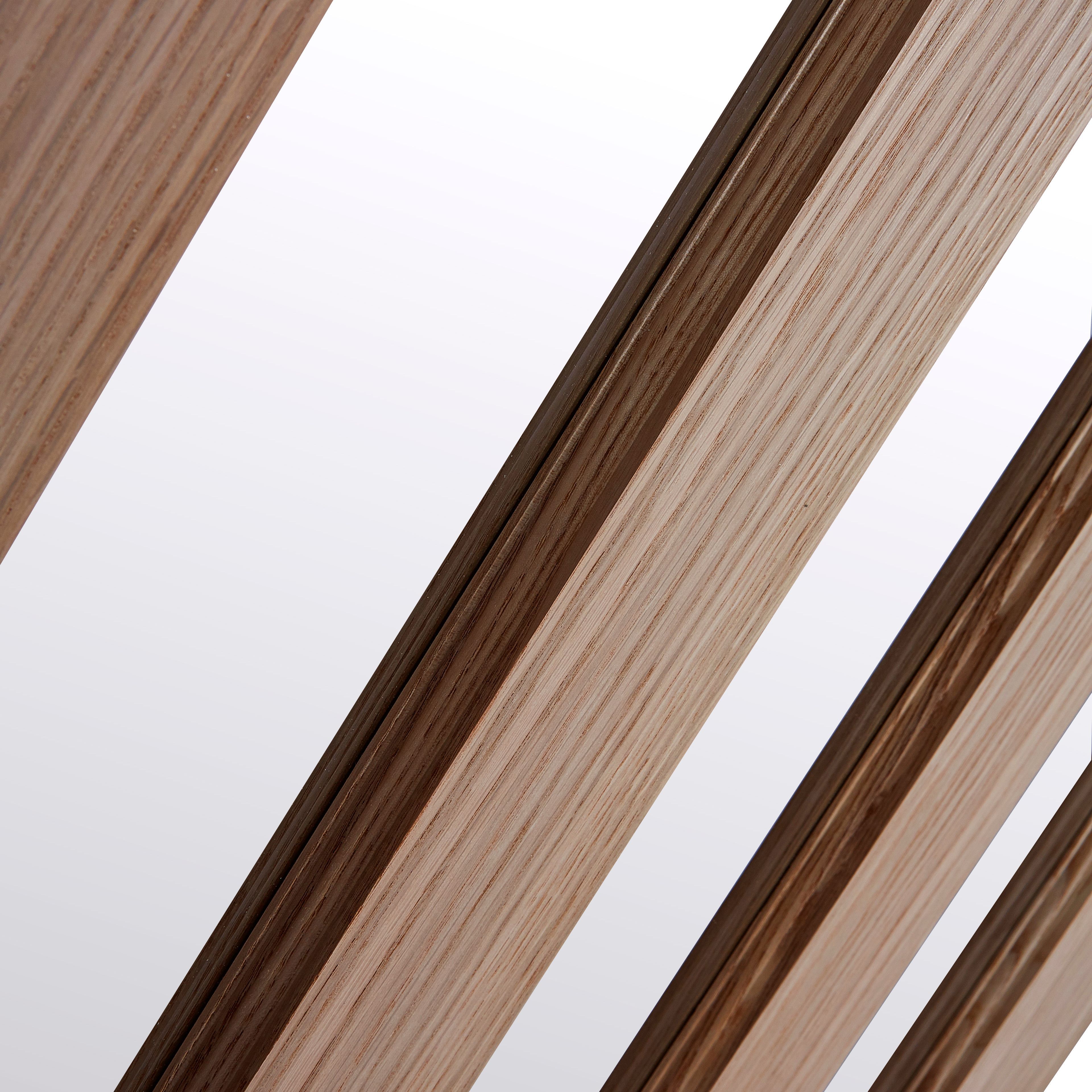 Vertical 3 panel Frosted Glazed Oak veneer Internal Door, (H)1981mm (W)762mm (T)35mm