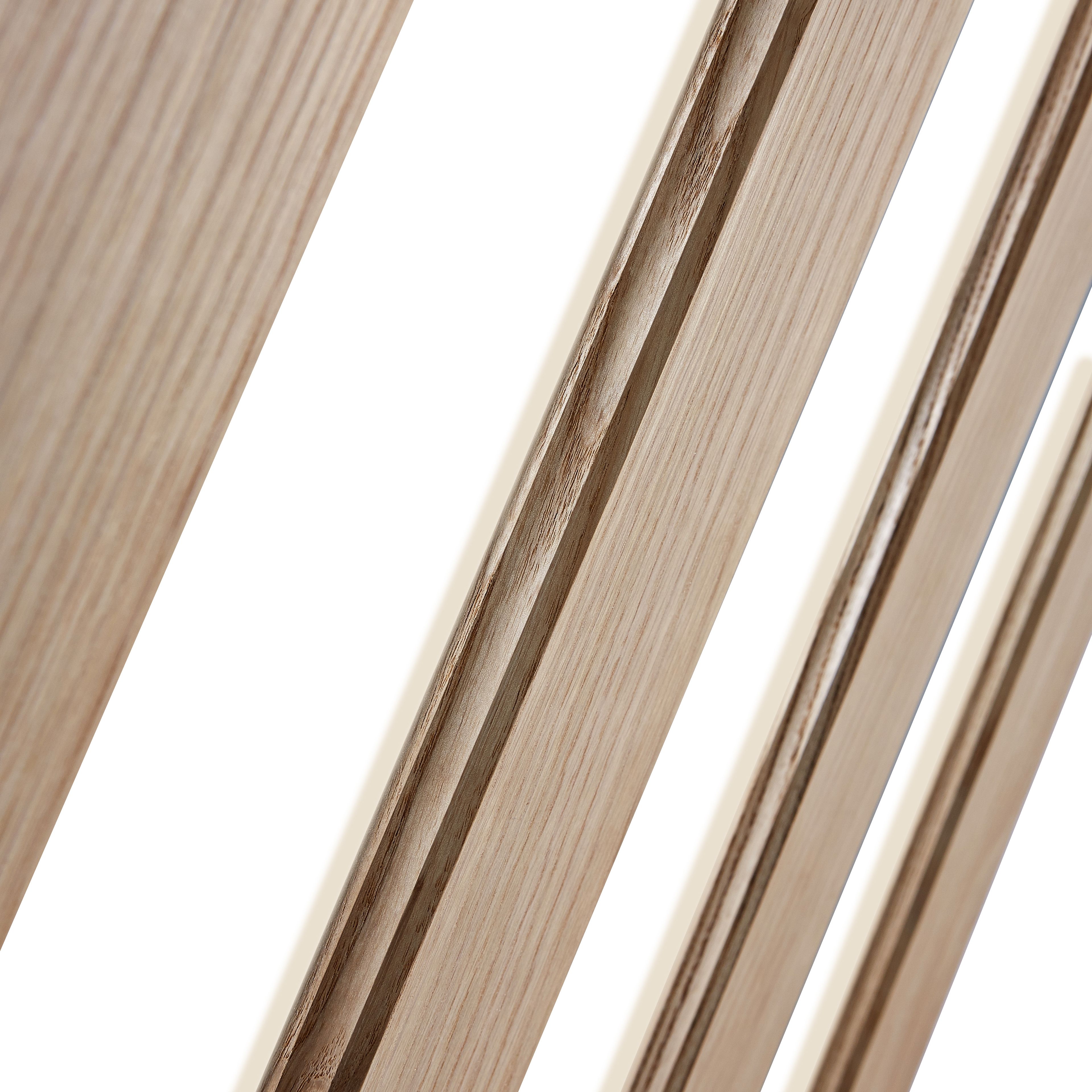 Vertical 3 panel Glazed Oak veneer Internal Door, (H)1981mm (W)838mm (T)35mm