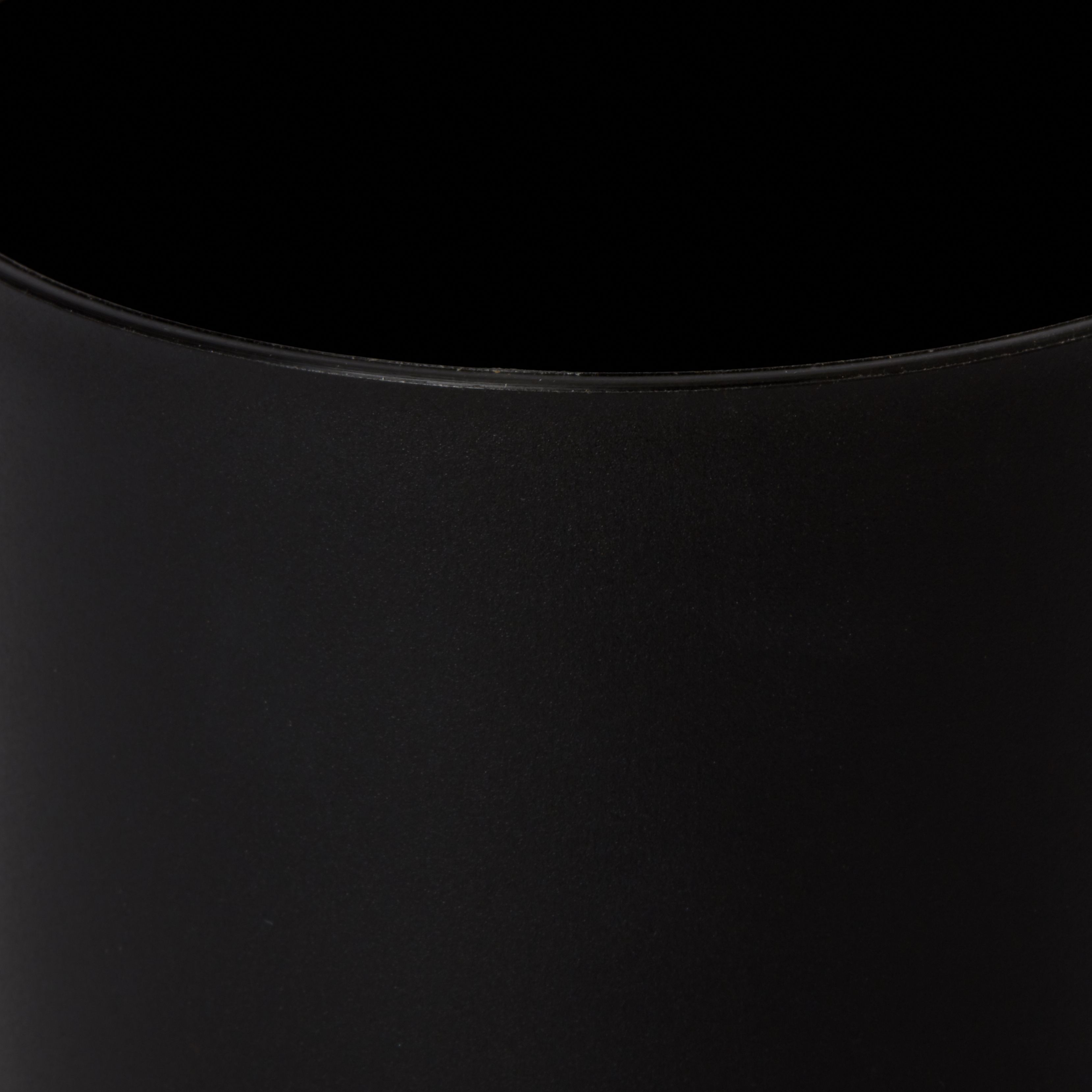 Verve Black Recycled plastic Plant pot (Dia) 18cm, (H)17cm