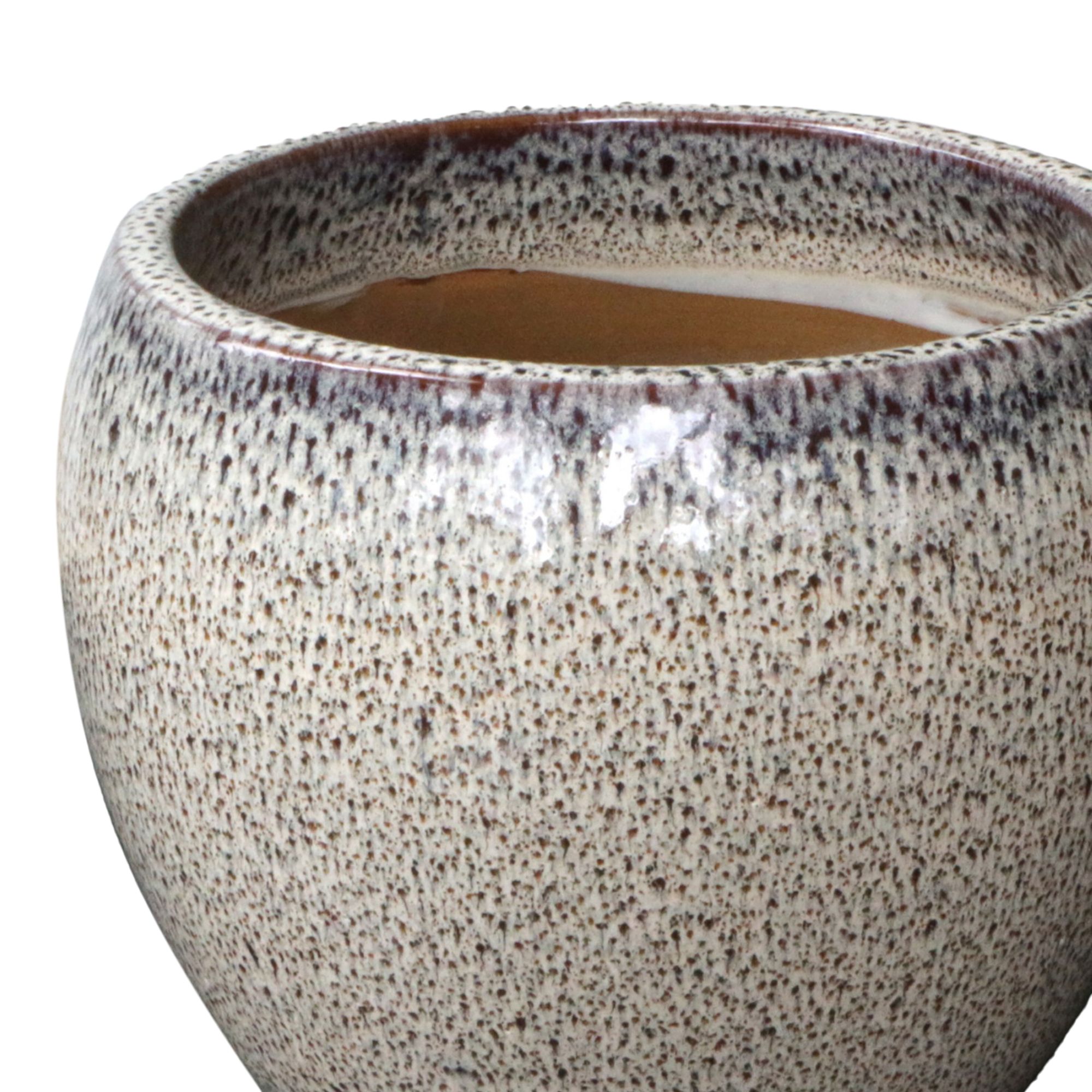 Verve Moonbeam Cream Ceramic Glazed Plant pot (Dia) 24cm, (H)21cm