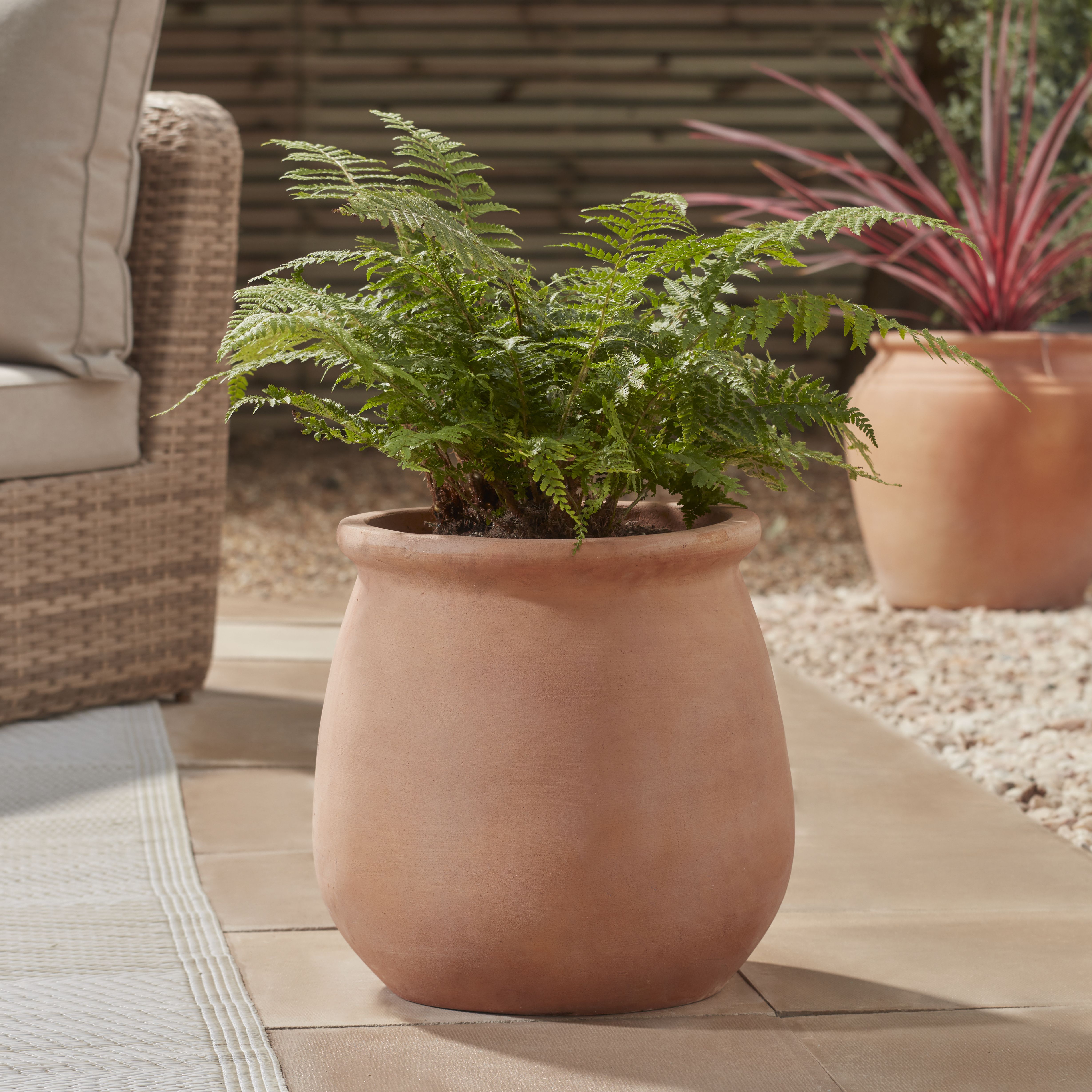 Verve Pink Whitewash Terracotta Plant pot (Dia) 35cm, (H)34cm