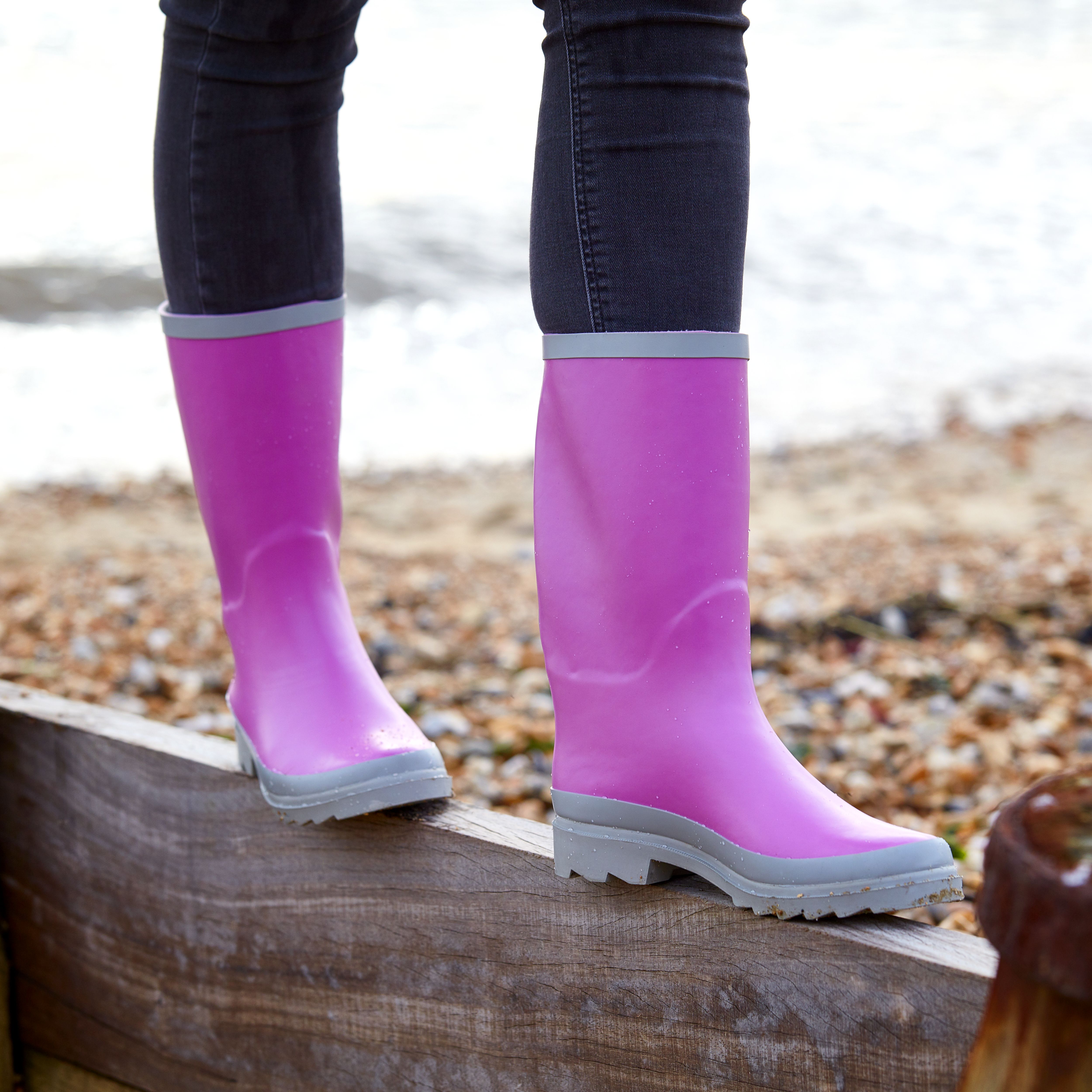 Verve Purple Wellington boots, Size 8