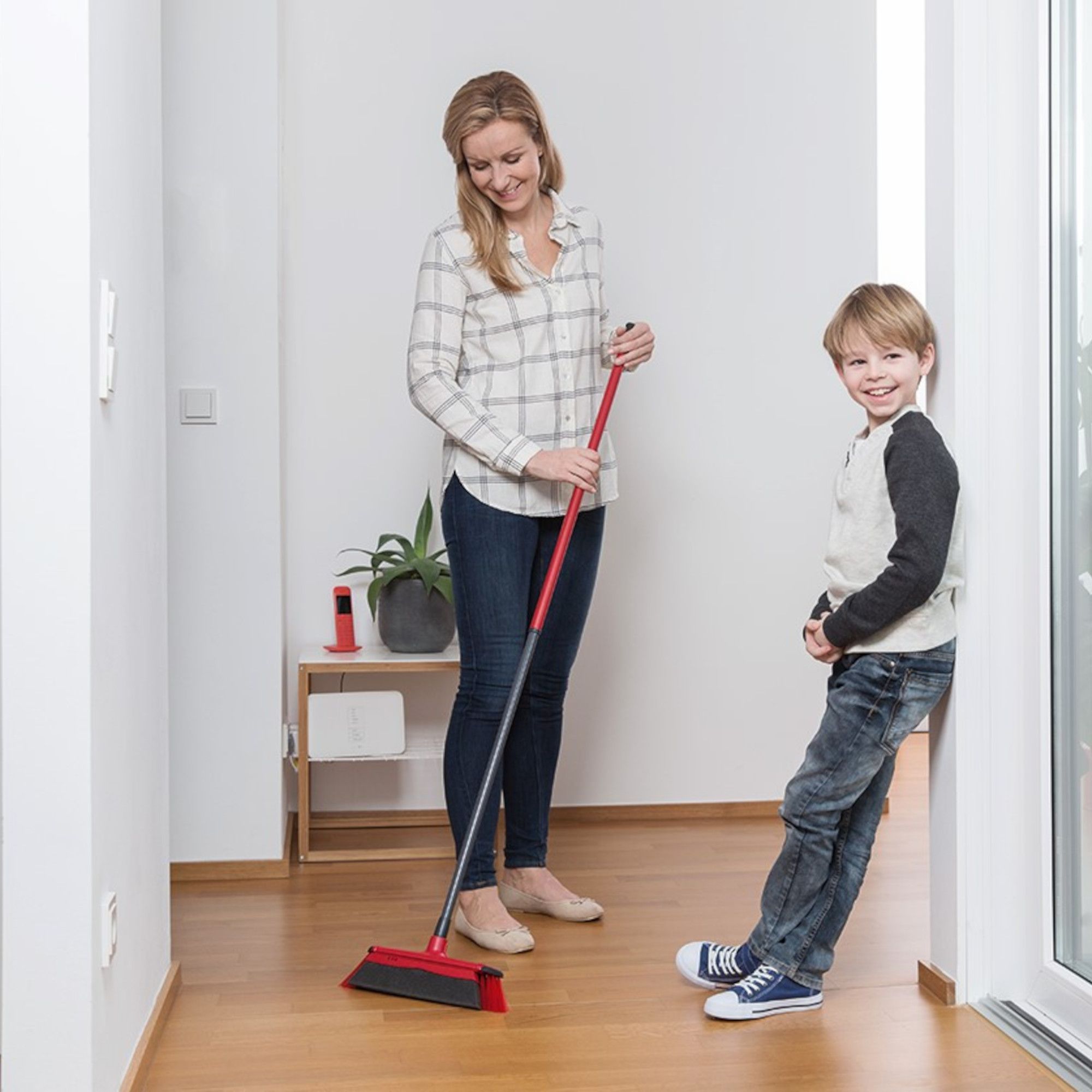 VILEDA DUACTIVE 2IN1 BROOM