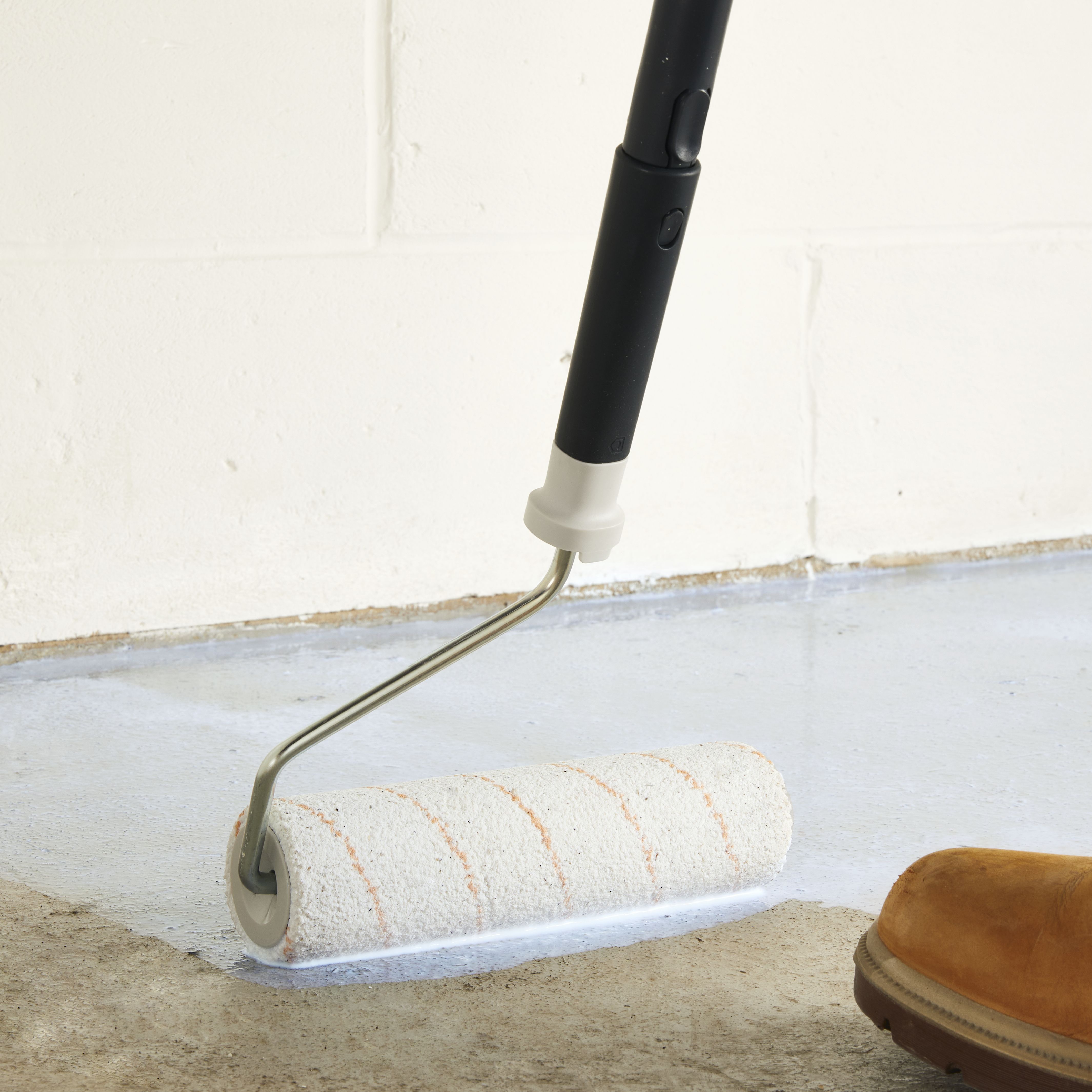 Volden Concrete seal & floor levelling White Universal primer, 5L, 5kg Jerry can