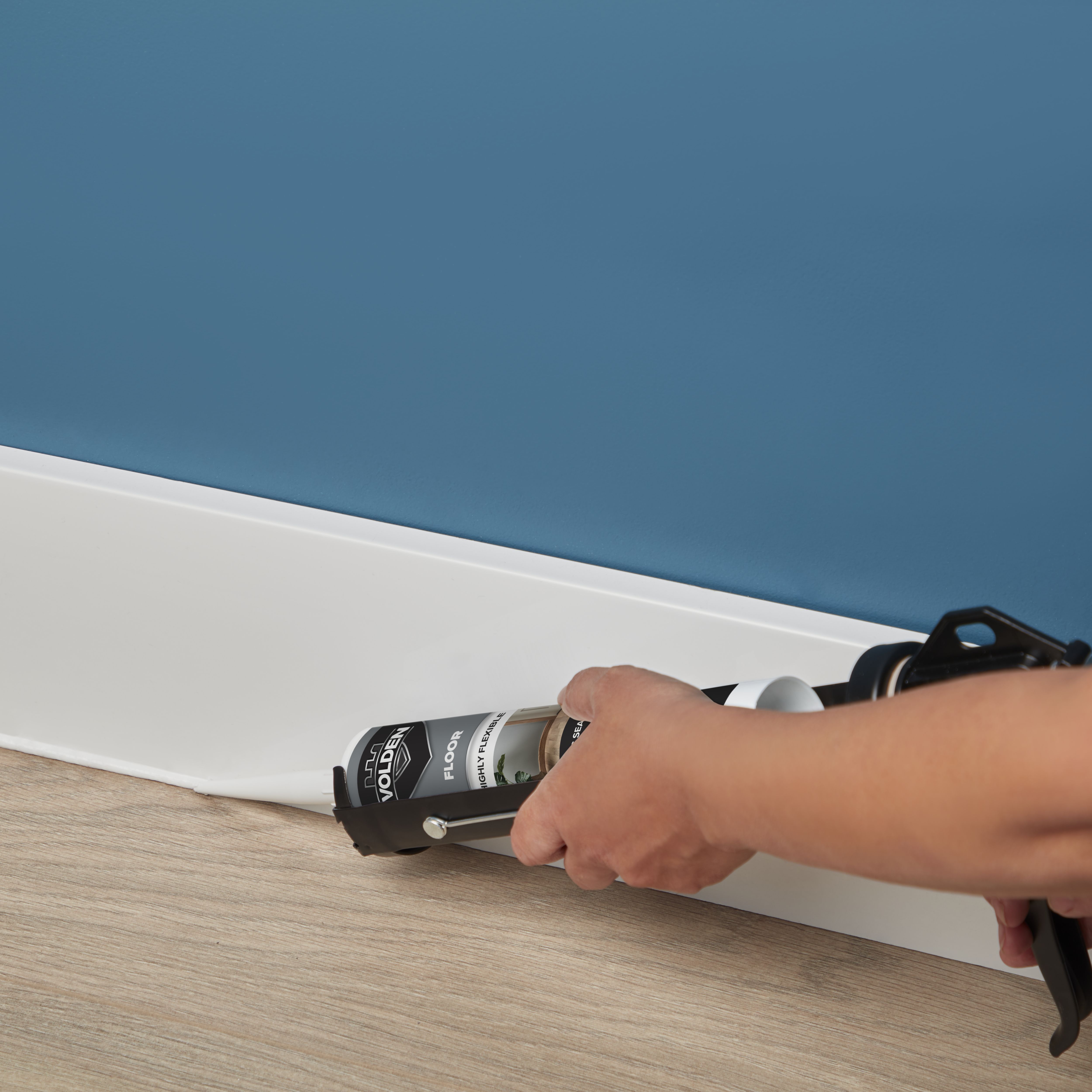 Volden Dark Brown Laminate or timber Floor Sealant, 280ml