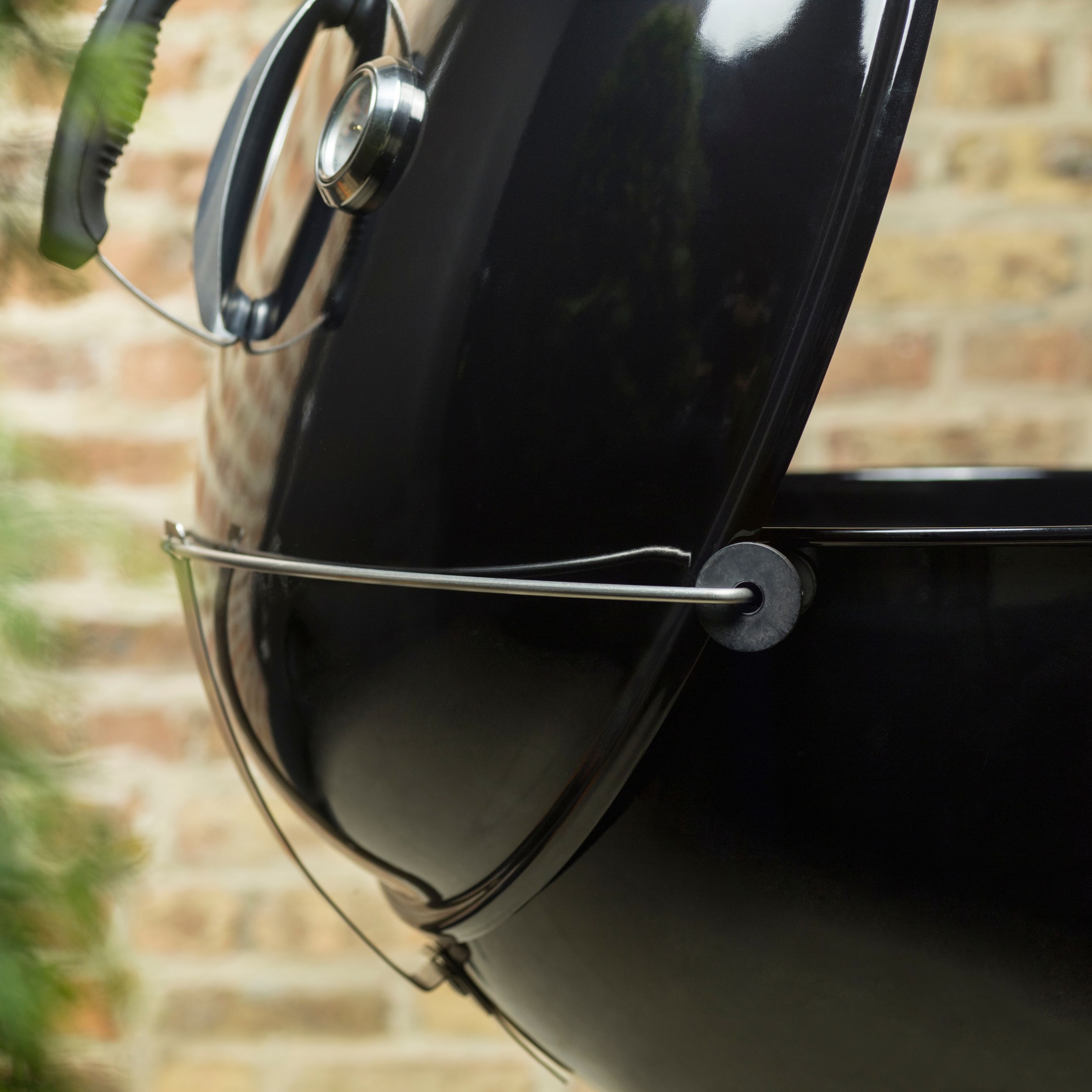 Weber Master-Touch GBS E-5750 Black Charcoal Barbecue