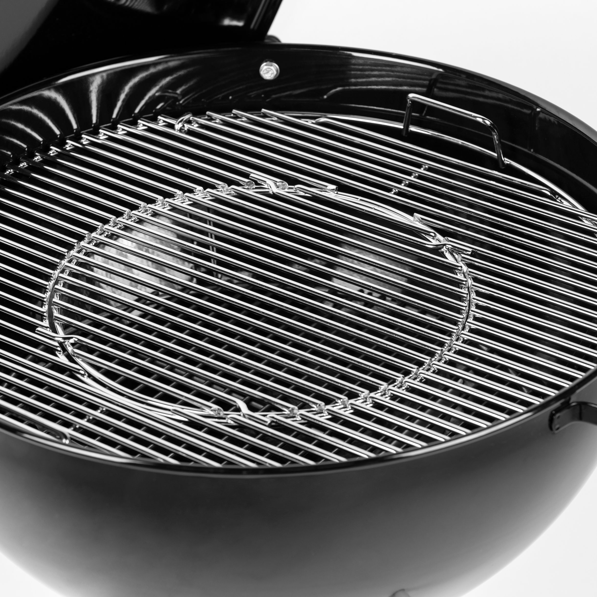 Weber Master-Touch GBS E-5750 Black Charcoal Barbecue