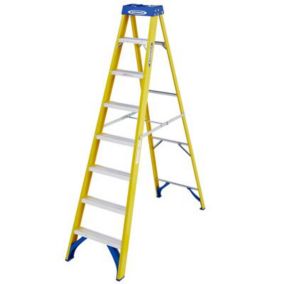 Werner 8 tread Fibreglass Swing back step Ladder (H)2.23m
