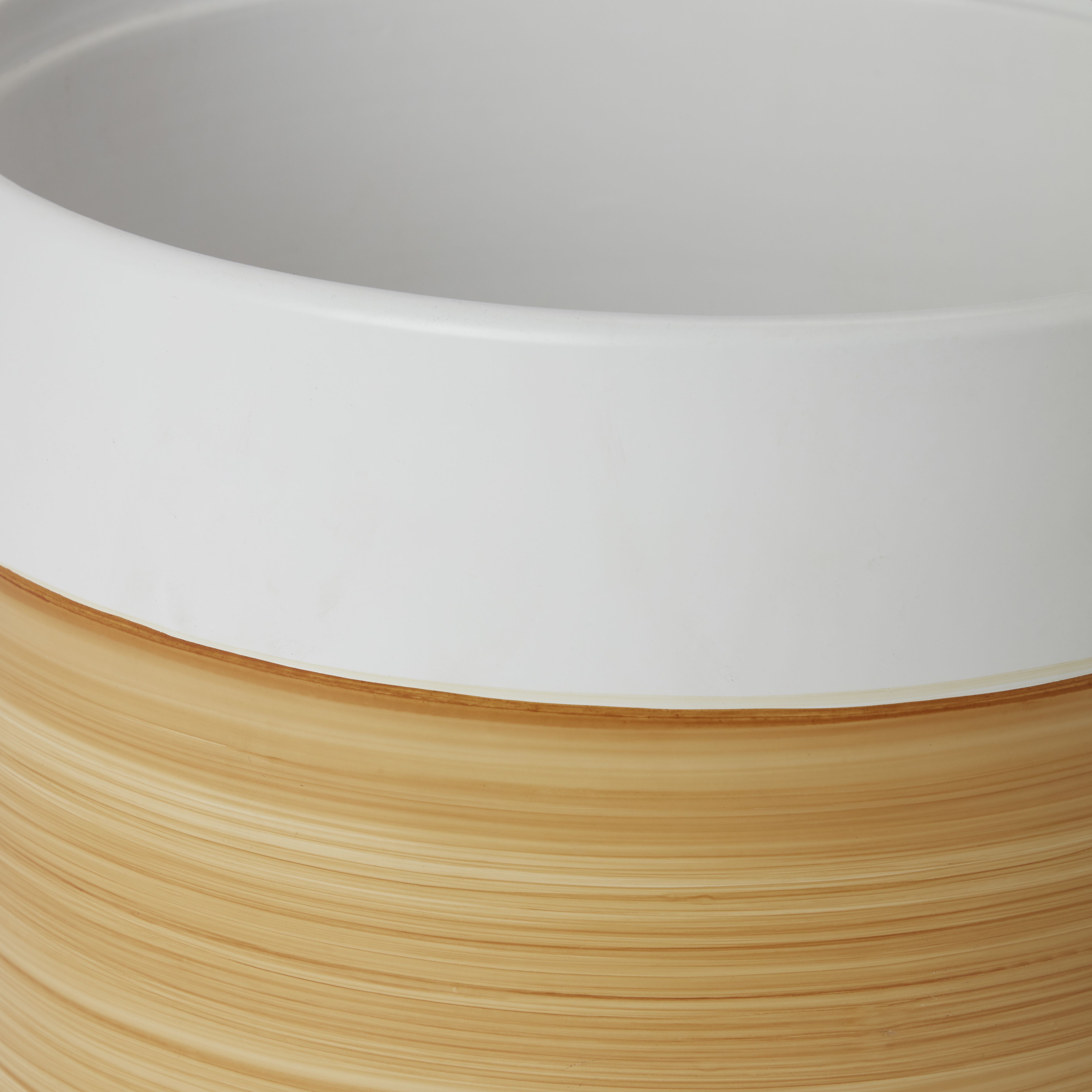 White Clay Wood effect Circular Plant pot (Dia)27.8cm