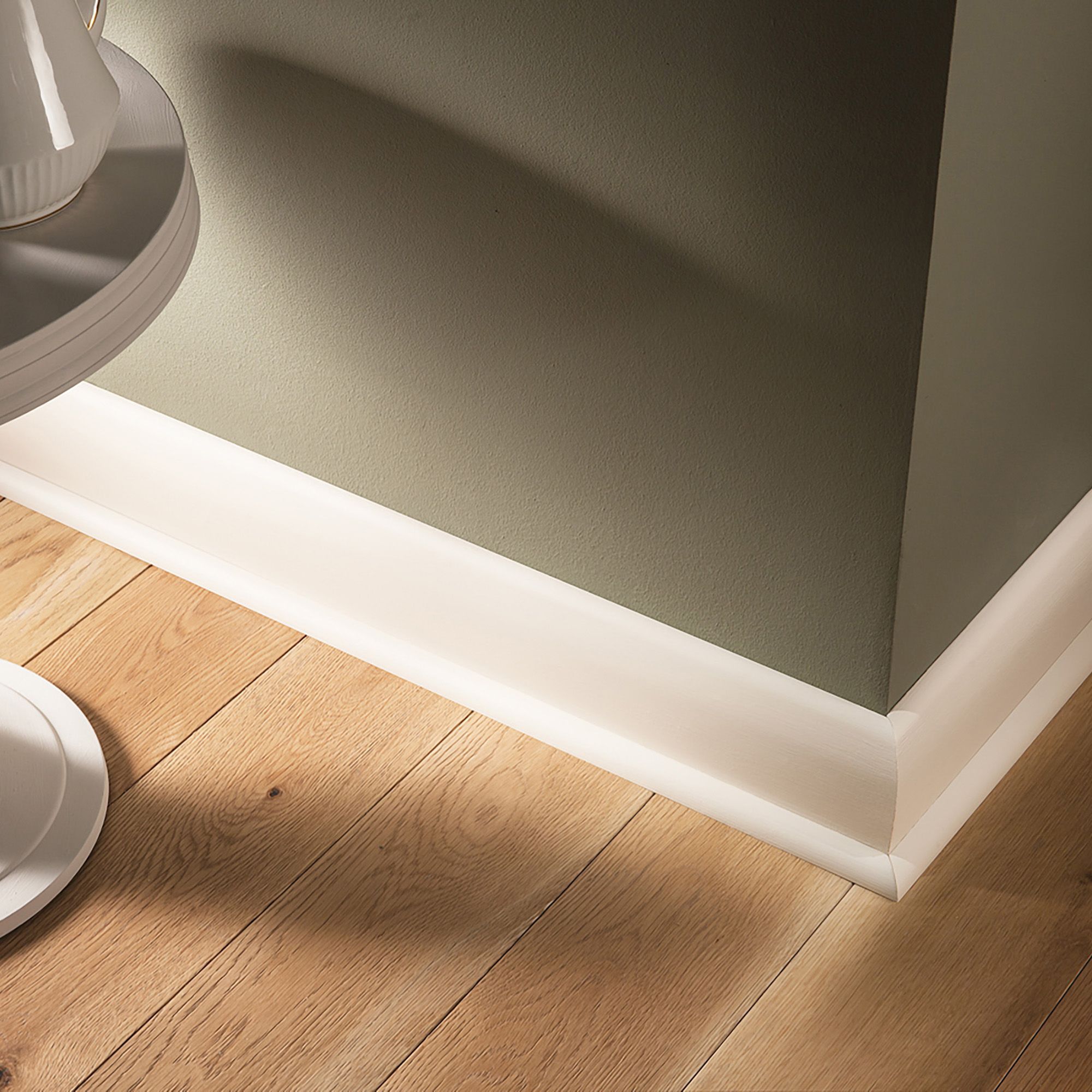 White Oak Quadrant Moulding (L)2.4m (W)12mm (T)12mm