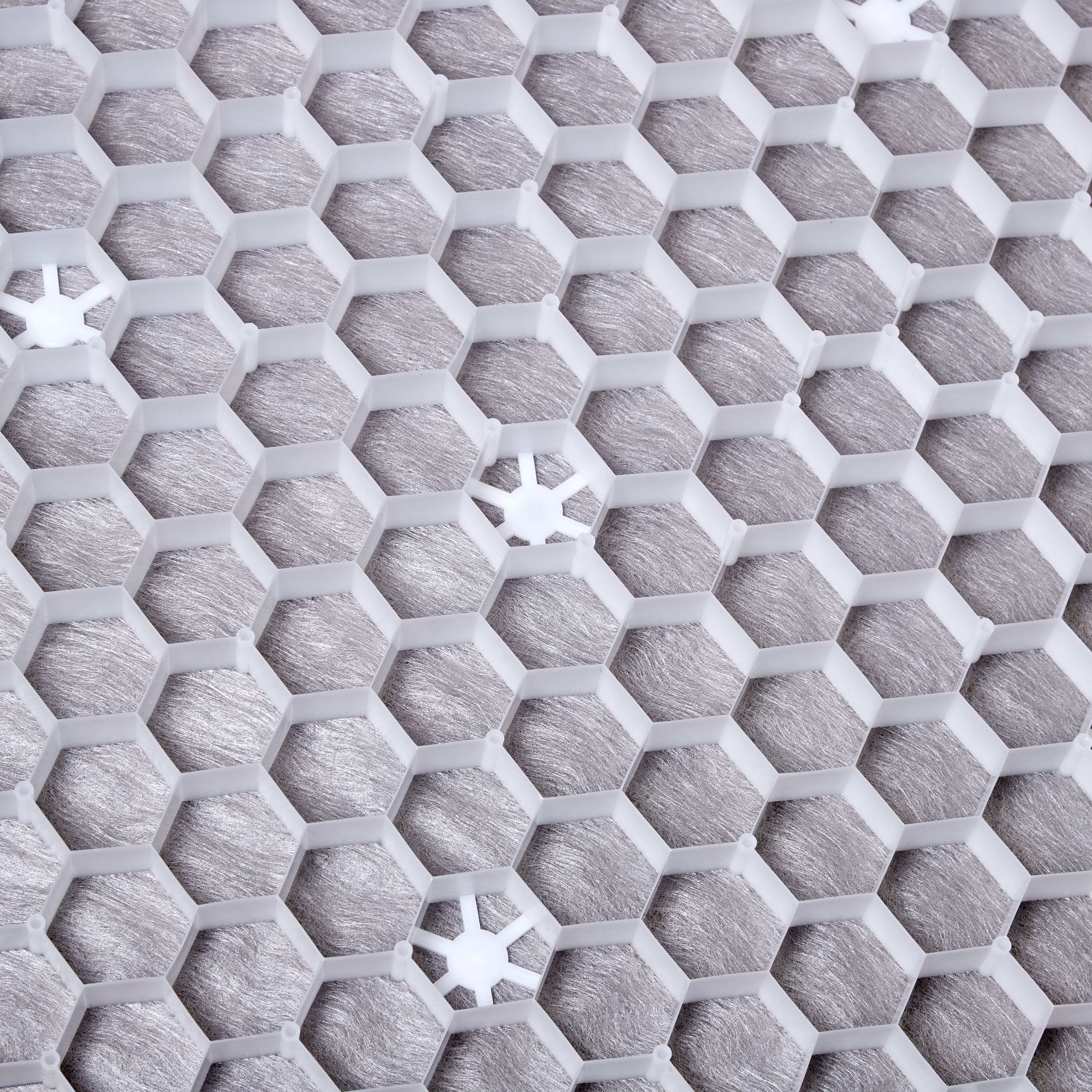 White Pathway Gravel stabilisation tile (L)780mm (W)580mm (T)26mm