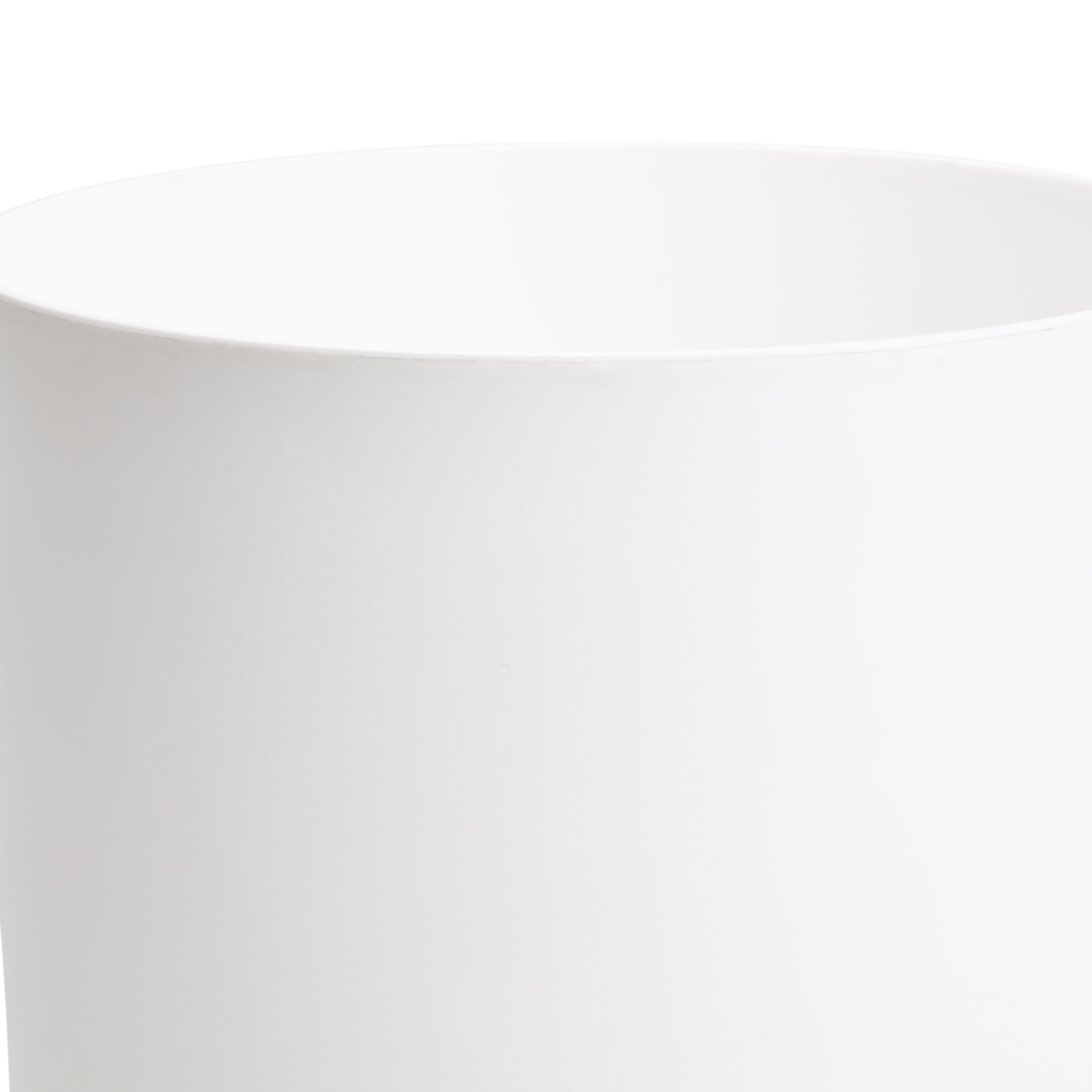 White Plastic Circular Plant pot (Dia)20.7cm