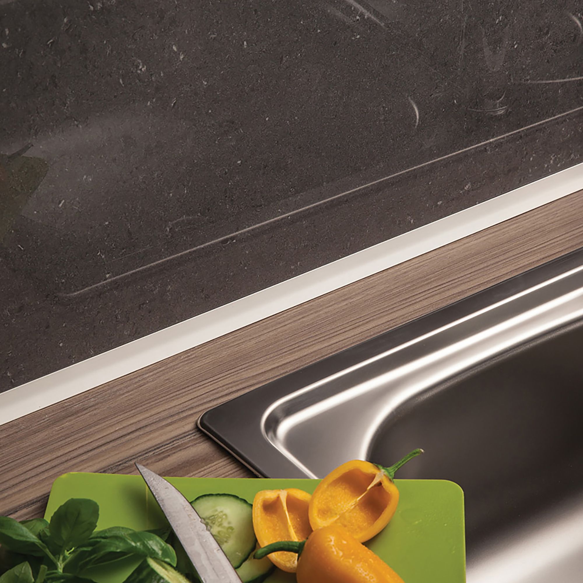White PVC Angle profile, (L)2.4m (W)20mm