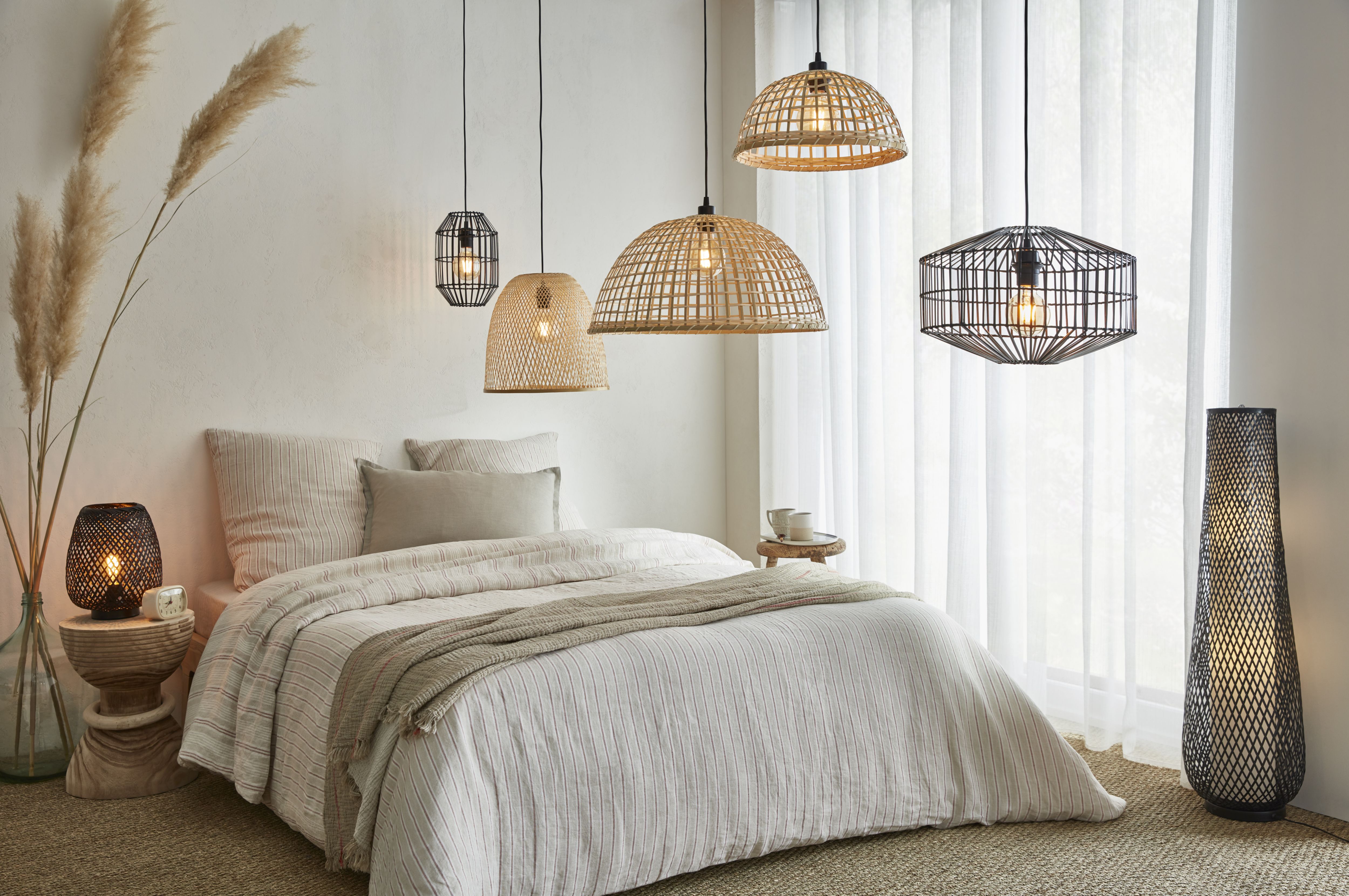 Wutai Black Pendant ceiling light, (Dia)200mm