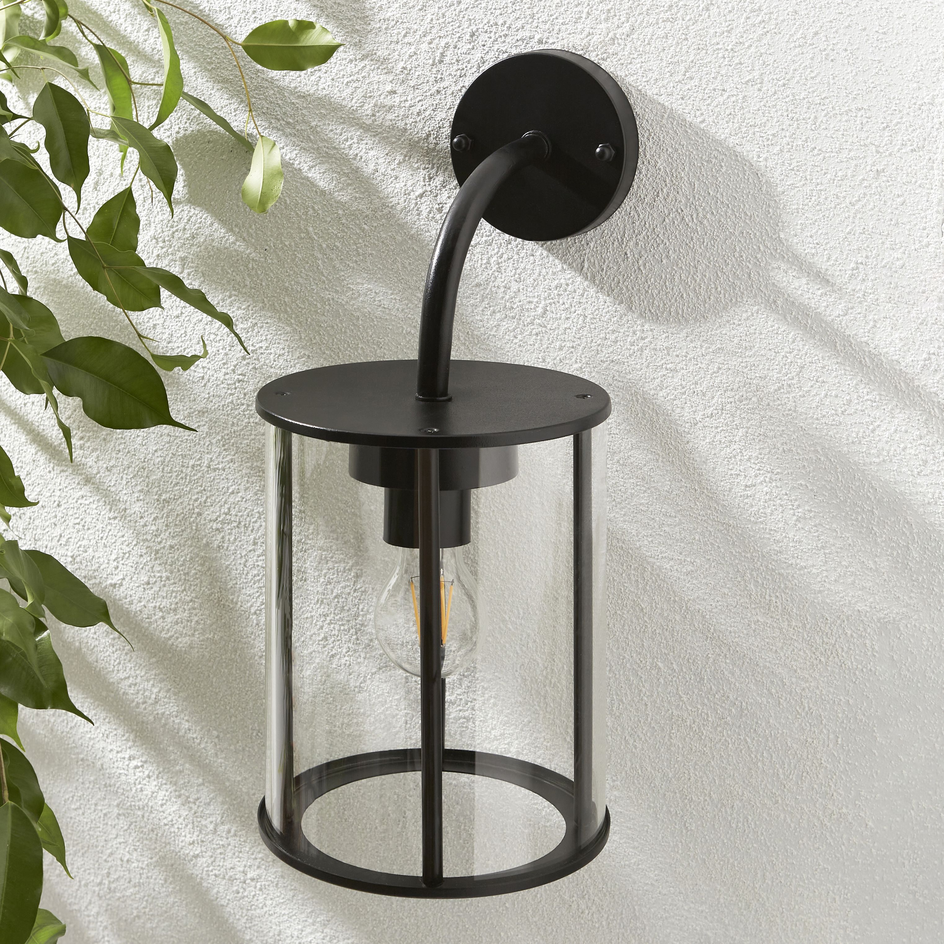 Zinc Wicklow Fixed Matt Black Mains-powered Outdoor ON/OFF Wall light (Dia)21cm