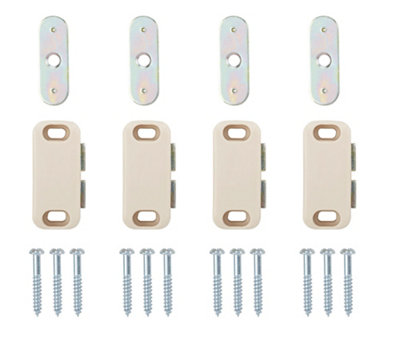 B&Q Magnolia Magnetic Cabinet Catch (L)42Mm (W)21.5Mm