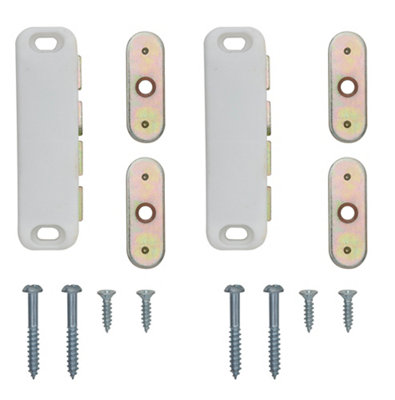 Diall White Magnetic Cabinet Catch (L)65Mm (W)23Mm