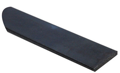 B&Q Black Varnished Hot-Rolled Steel Flat Bar, (L)1000Mm (W)30Mm (T)4Mm