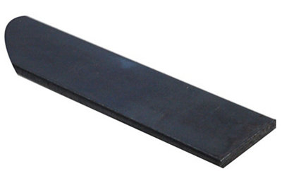 B&Q Black Varnished Hot-Rolled Steel Flat Bar, (L)1000Mm (W)35Mm (T)6Mm