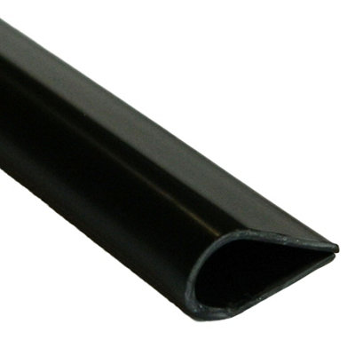 B&Q Black Polyvinyl Chloride (Pvc) Angle Profile, (L)1M (W)15Mm (T)1Mm