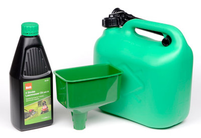 B&Q Lawnmower Start Up Kit