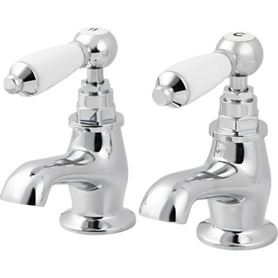 Goodhome Brean Traditional Basin Pillar Tap