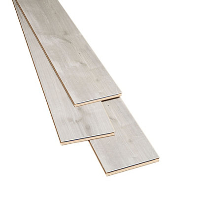 Goodhome Gladstone Grey Gloss Oak Effect Laminate Flooring Sample