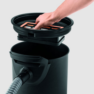 Kärcher Ad 2 Corded Ash & Dry Vacuum Cleaner 14L