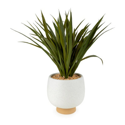 Candlelight 57Cm Yukka Artificial Plant In Cream Ceramic Pot