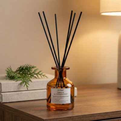 Candlelight Amber & Cedarwood Reed Diffuser, 100Ml