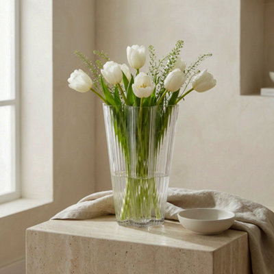 Candlelight Medium Clear Glass Scalloped Vase, (H)27Cm (D)17.7Cm