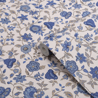Joules Sophisticated Country Cream & Blue Trailing Scot Floral Patterned Smooth Wallpaper