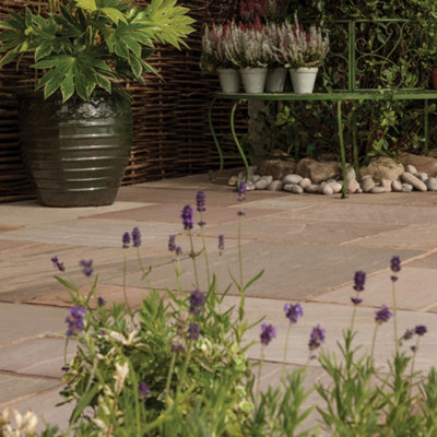 Bradstone Autumn Green Sandstone Paving Slab, 15.5M² (L)900Mm (W)600Mm Pack Of 28