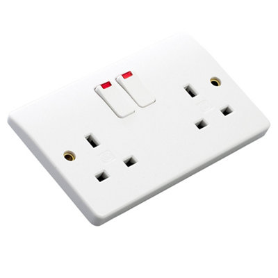 Mk White Double 13A Switched Socket With Neon