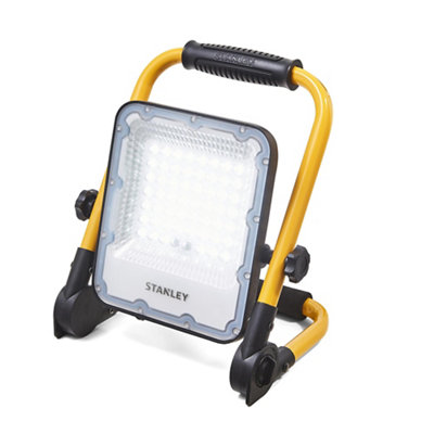 Stanley 3.7V 20W Cordless Integrated Led Rechargeable Work Light, 3000Lm