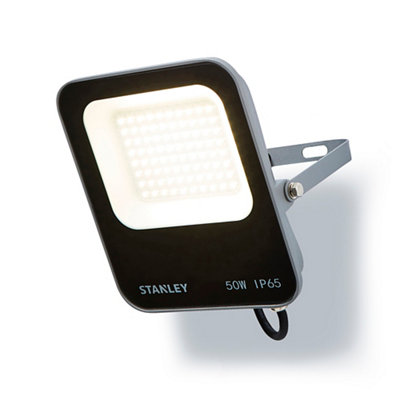 Stanley Ik10 Black Mains-Powered Cool Daylight Led Without Sensor Slimline Floodlight 6600Lm