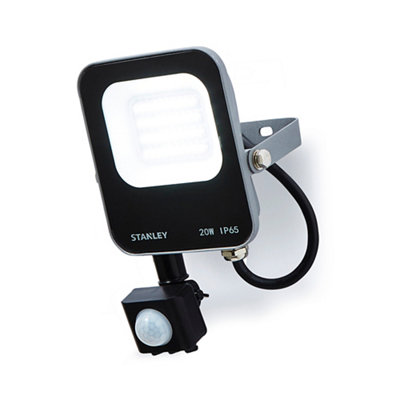 Stanley Ik10 Black Mains-Powered Cool Daylight Led Pir Slimline Floodlight 2200Lm