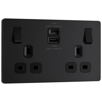 Bg Matt Black Double 13A 22W Raised Slim Switched Screwless Socket With Usb, X2 & Black Inserts