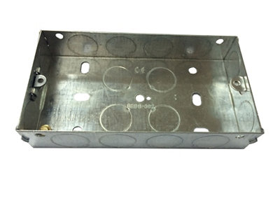 B&Q Metal 25Mm Double Pattress Box
