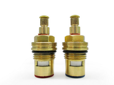Plumbsure Brass Threaded Tap Gland ¼" (Dia)9Mm, Pack Of 2