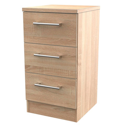 B&Q Brindisi Ready Assembled Matt Oak Effect 3 Drawer Bedside Table (H)695Mm (W)395Mm (D)415Mm