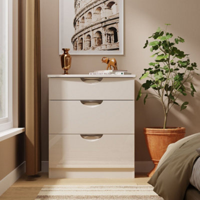 B&Q Rovigo Ready Assembled Matt Kashmir 3 Drawer Chest (H)882Mm (W)765Mm (D)415Mm