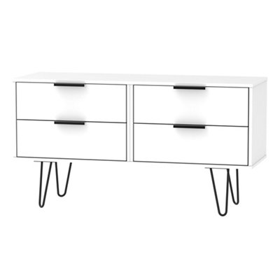 B&Q Ready Assembled Matt White No Effect 4 Drawer Wide Chest (H)570Mm (W)1145Mm (D)395Mm