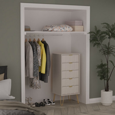 B&Q Bologna Ready Assembled Matt Kashmir 5 Drawer Bedside Chest (H)1067Mm (W)450Mm (D)395Mm