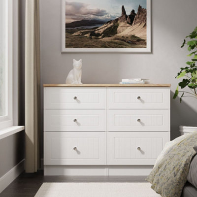 B&Q Pavia Ready Assembled Porcelain Ash Bardolino Oak Effect 6 Drawer Chest (H)792Mm (W)1098Mm (D)400Mm