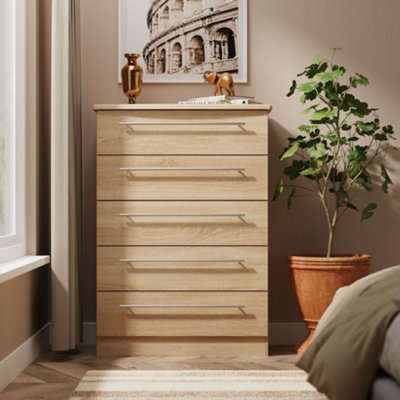 B&Q Bergamo Ready Assembled Bardolino Oak Effect 5 Drawer Chest (H)1074Mm (W)765Mm (D)415Mm