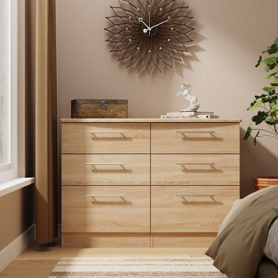 B&Q Bergamo Ready Assembled Bardolino Oak Effect 6 Drawer Chest (H)792Mm (W)1118Mm (D)414Mm