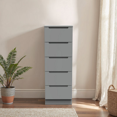 B&Q Messina Ready Assembled Matt Grey No Effect 5 Drawer Bedside Chest (H)1067Mm (W)370Mm (D)390Mm