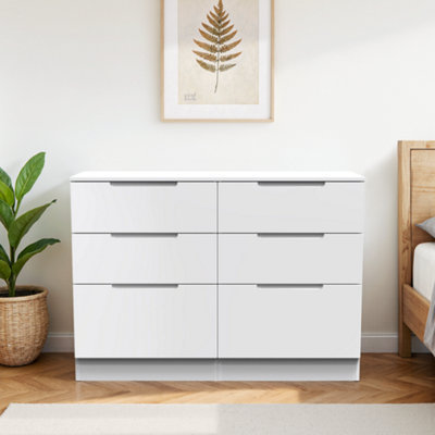 B&Q Messina Ready Assembled Matt White No Effect 6 Drawer Wide Chest (H)785Mm (W)1100Mm (D)390Mm