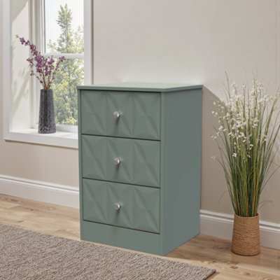 B&Q Genoa Ready Assembled Matt Green No Effect 3 Drawer Bedside Chest (H)726Mm (W)450Mm (D)395Mm